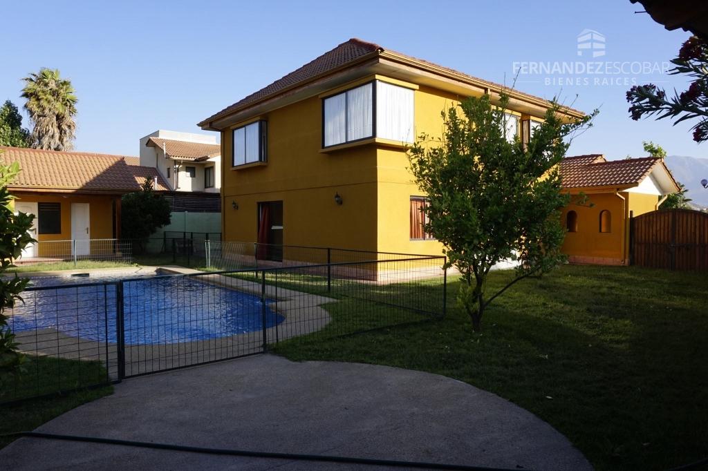 CASA 6D 4B C/ PISCINA CONDOMINIO LOS VILLARES