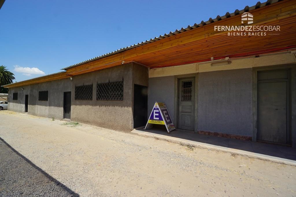 LOS ANDES - SE ARRIENDA BODEGA EN PLENO CENTRO 28m2