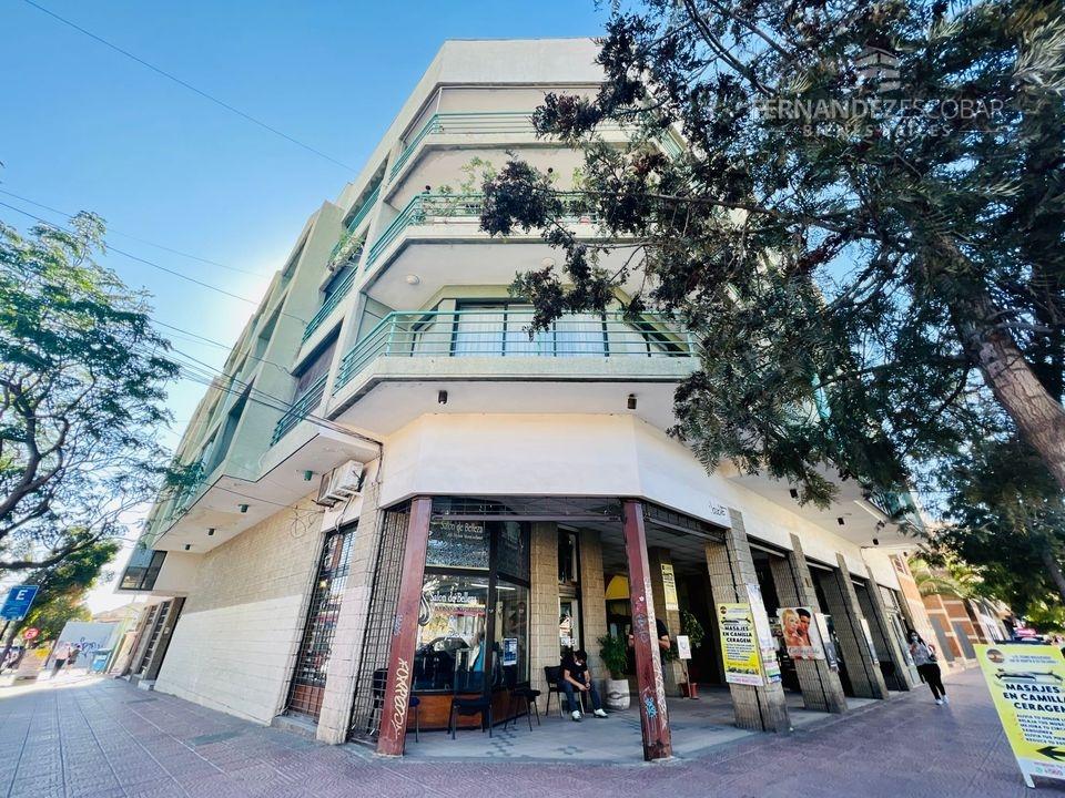 LOS ANDES - VENTA LOCAL COMERCIAL DE DOS PISOS