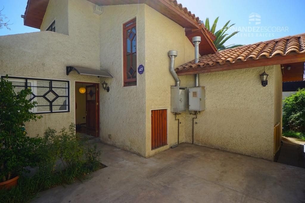 SAN FELIPE - SE VENDE CASA 3D 2B