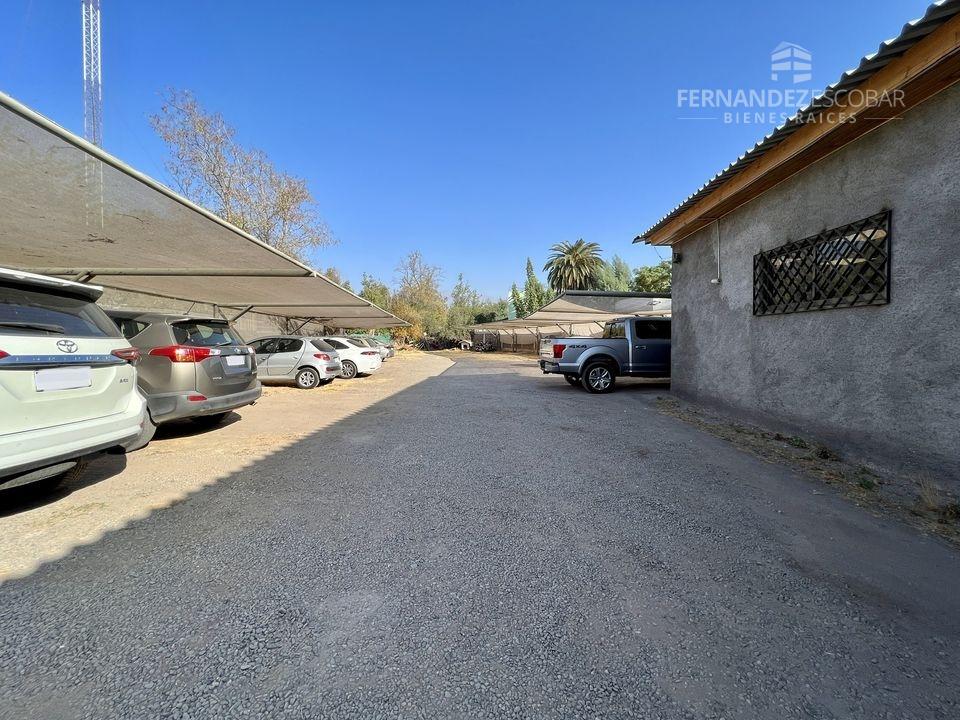 LOS ANDES - VENDE PROPIEDAD CENTRICA DE 2.070M2