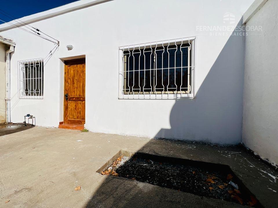 LOS ANDES - SE VENDE CASA 3D 2B - AVENIDA ARGENTINA