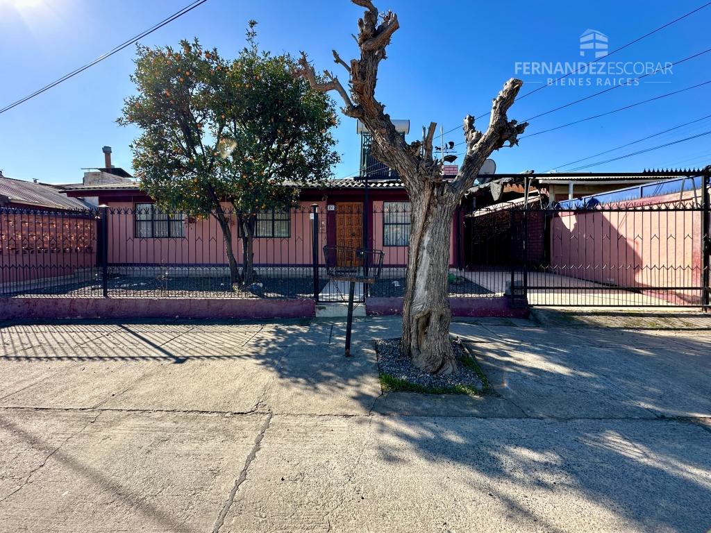 LOS ANDES - VENDE CASA 4D 1B 3E - VILLA ANDINA