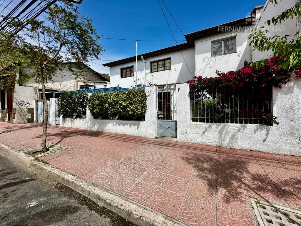 LOS ANDES - VENDE PROPIEDAD DE DOS PISOS 11D 7B O’HIGGINS